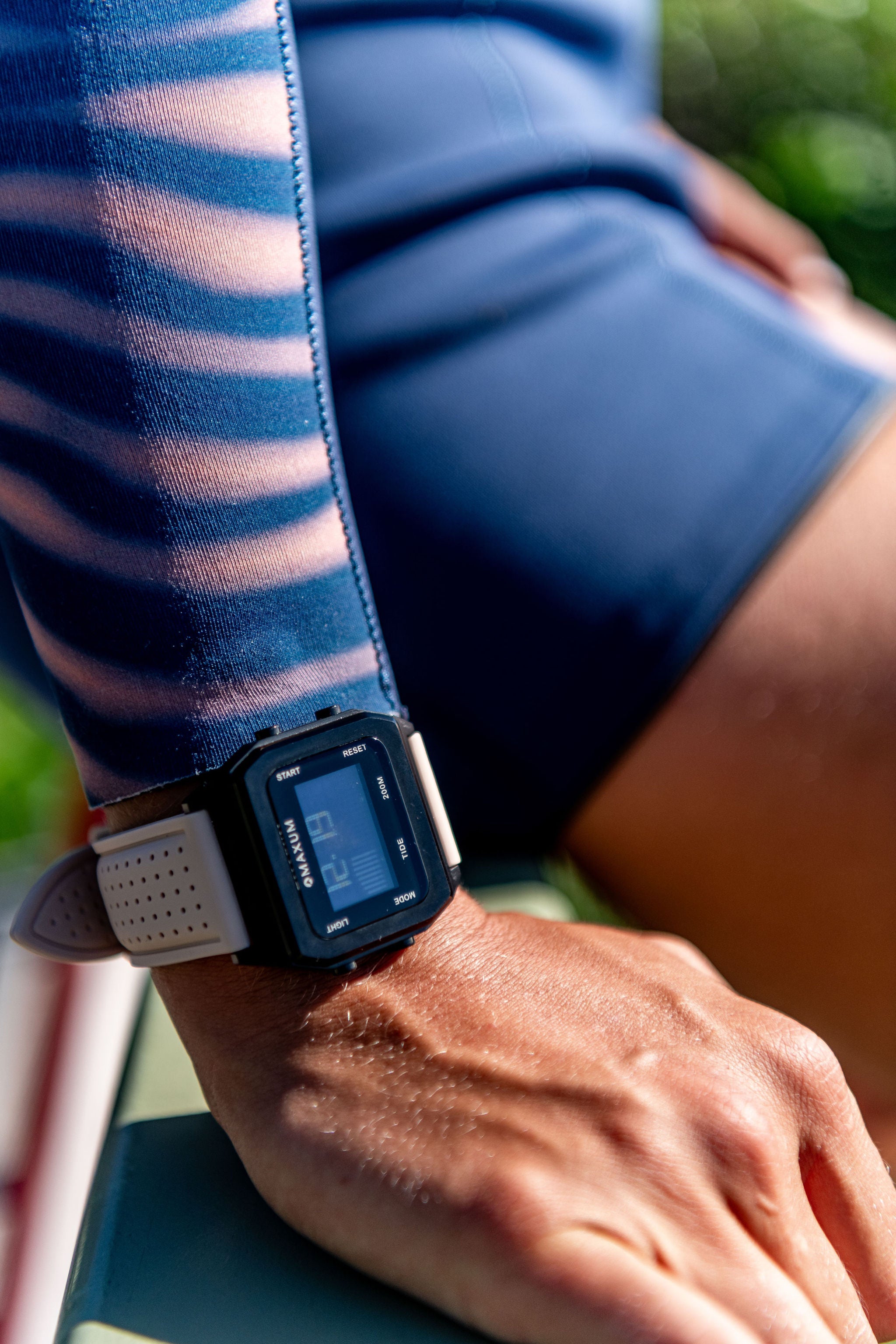 Raglan Digital Tide Watch Set – Black Case, Black & Beige Silicone Strap