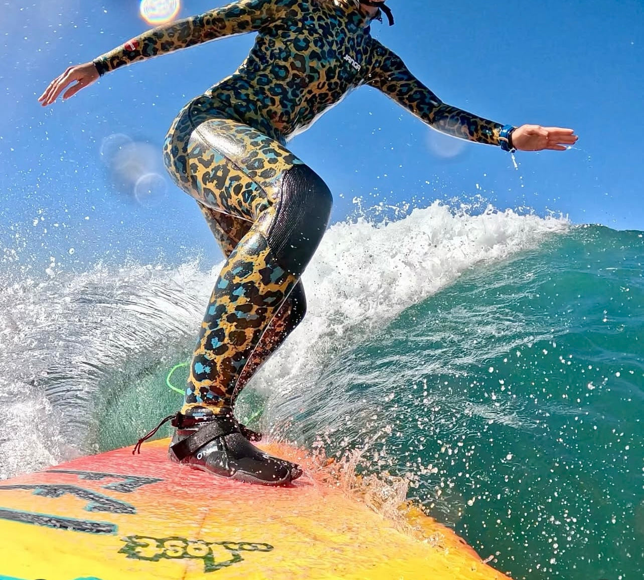 Raglan Unisex Tide Gold Set - Includes Gold Tide Watch and Blue Silicone Strap