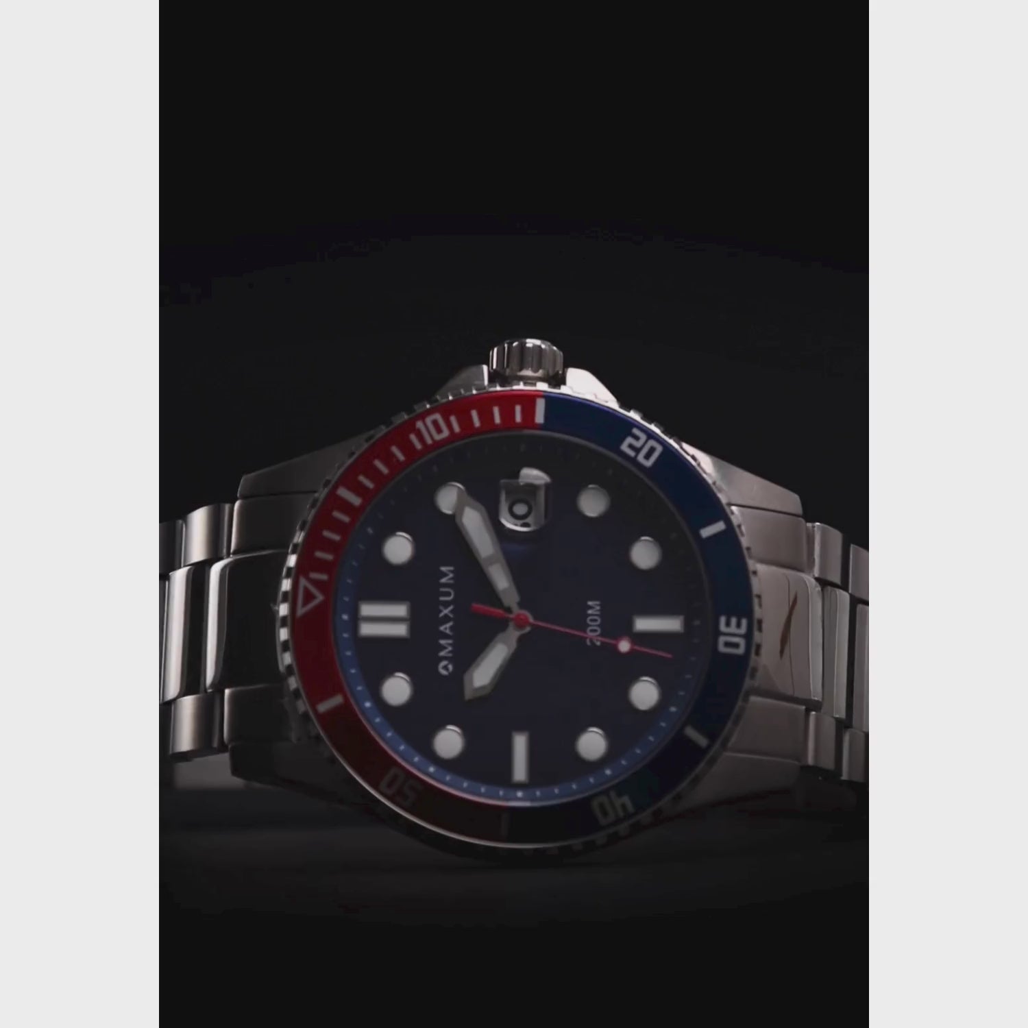 Prince Analogue Date Watch – Blue Dial, Silver-Tone Case & Bracelet