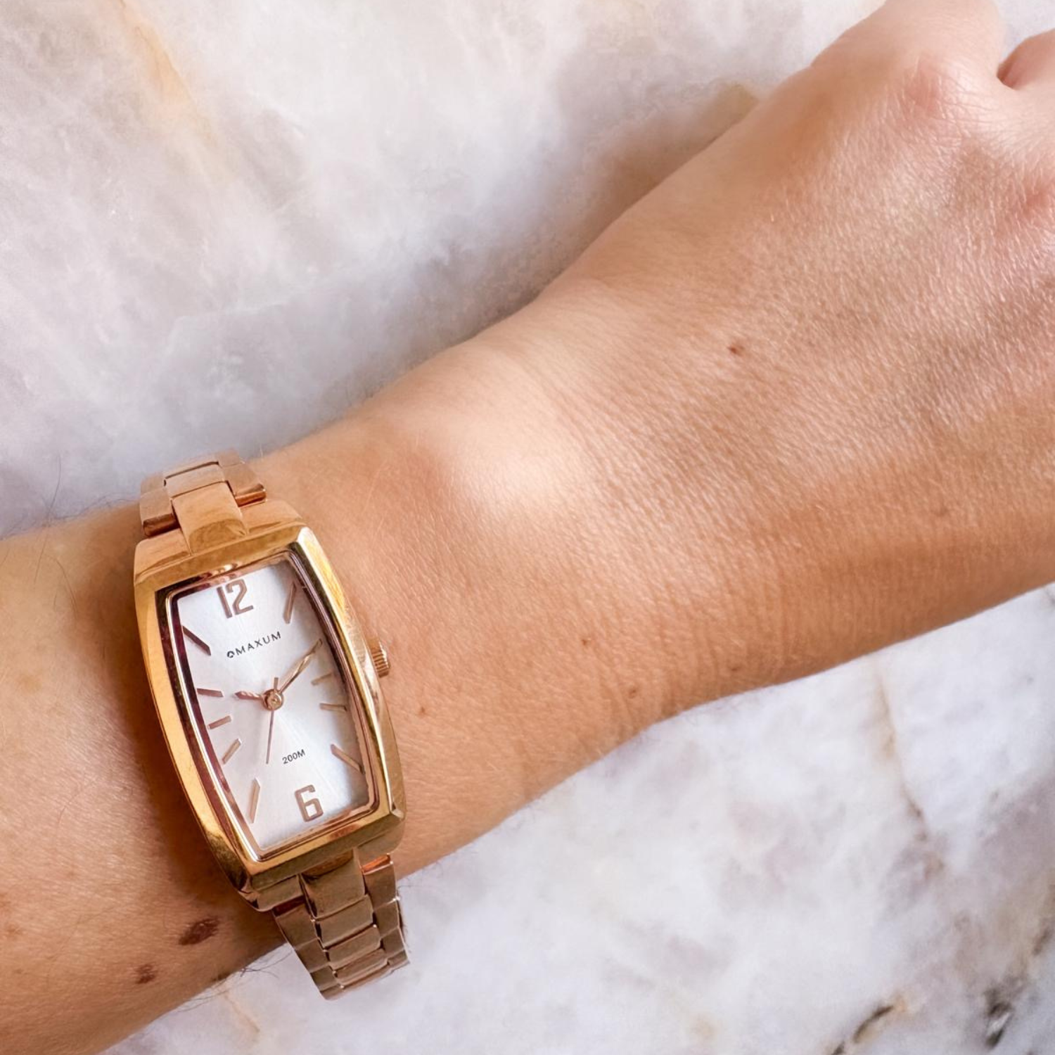 Fanta Re-Issue Analogue Rectangular Watch – Rose Gold Case, White Dial & Rose Gold Bracelet