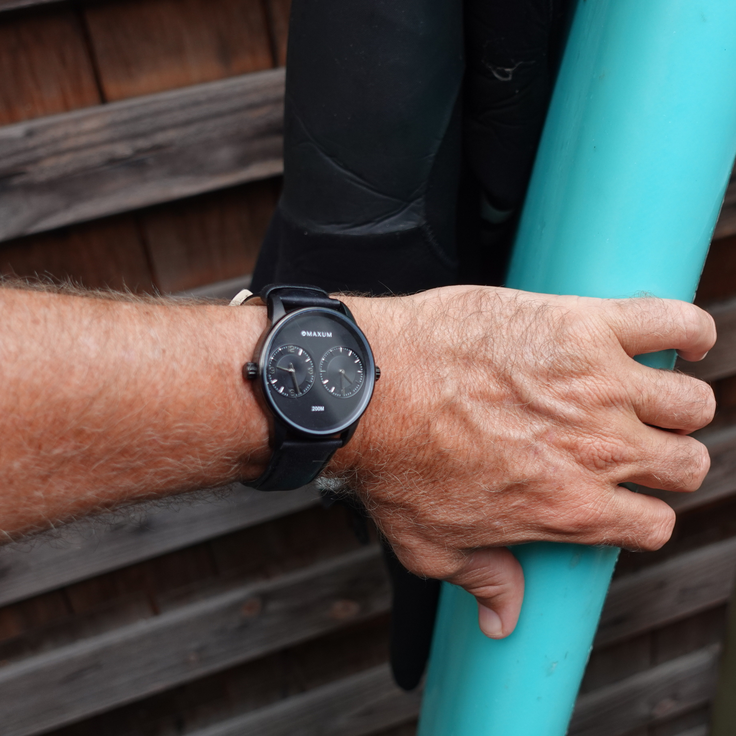 Maxum x Taylor Steele – Black Dial, Black Case & Black Leather Band Watch