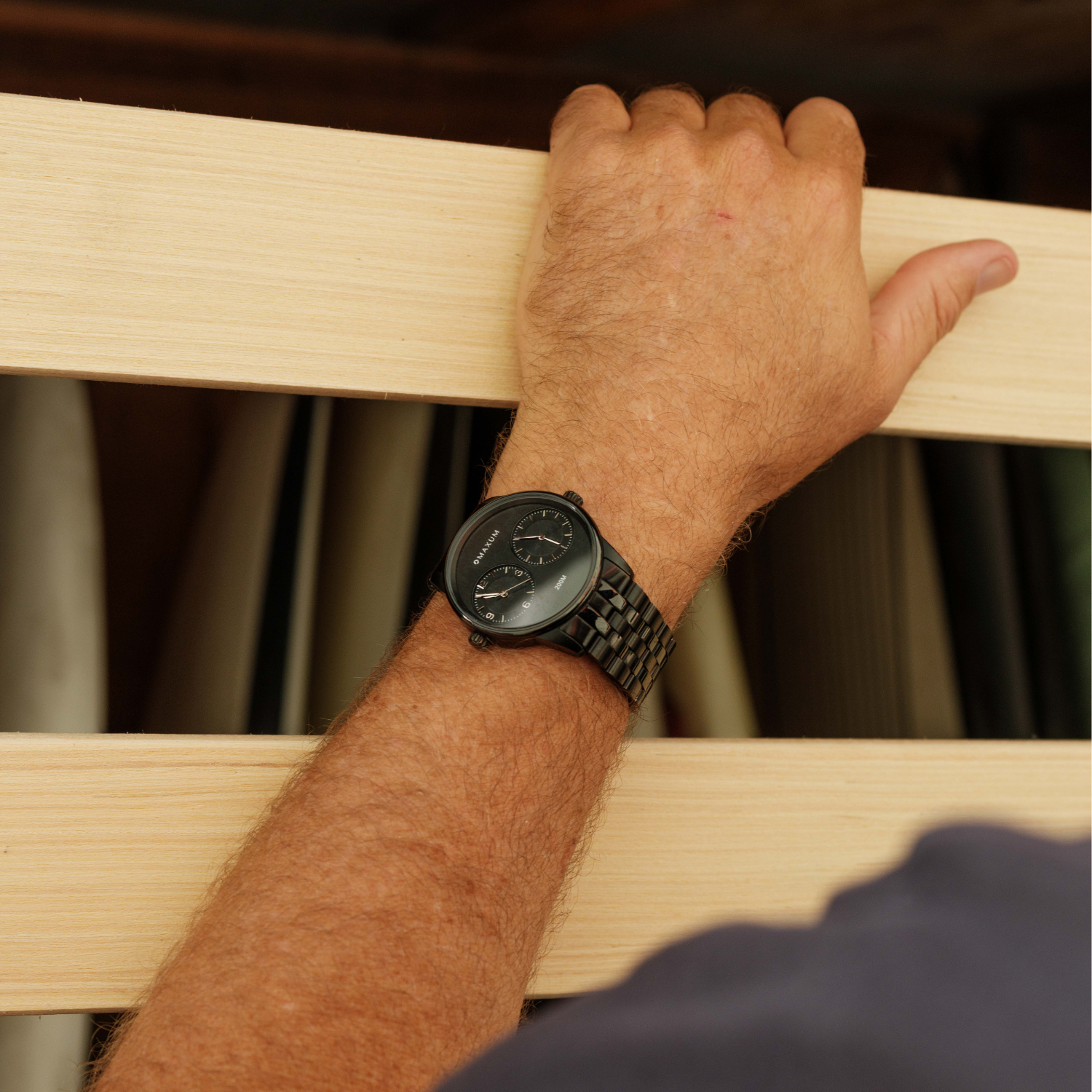 Maxum x Taylor Steele – Black Dial, Black Case & Black Bracelet Watch