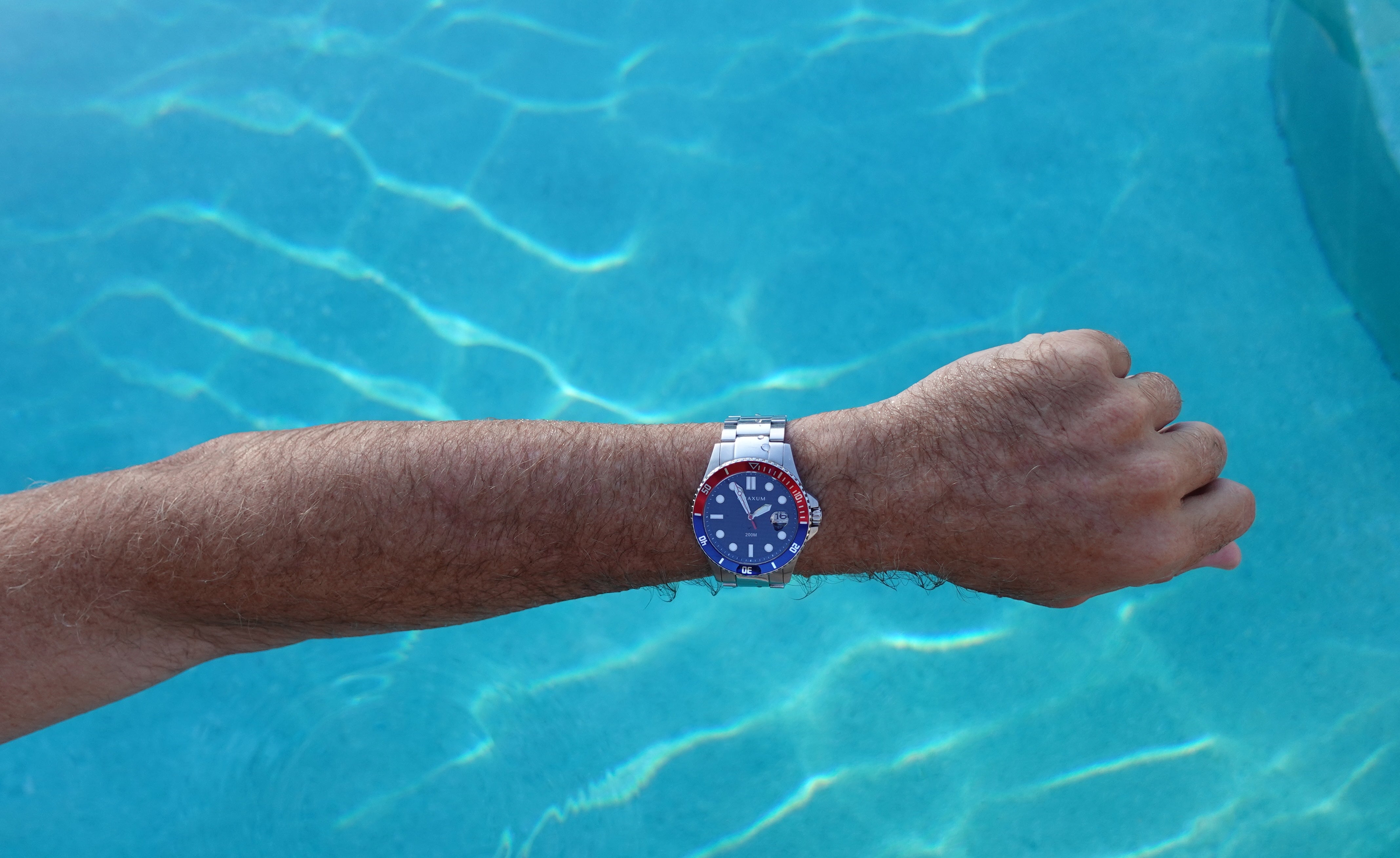 Prince Analogue Date Watch – Blue Dial, Silver-Tone Case & Bracelet