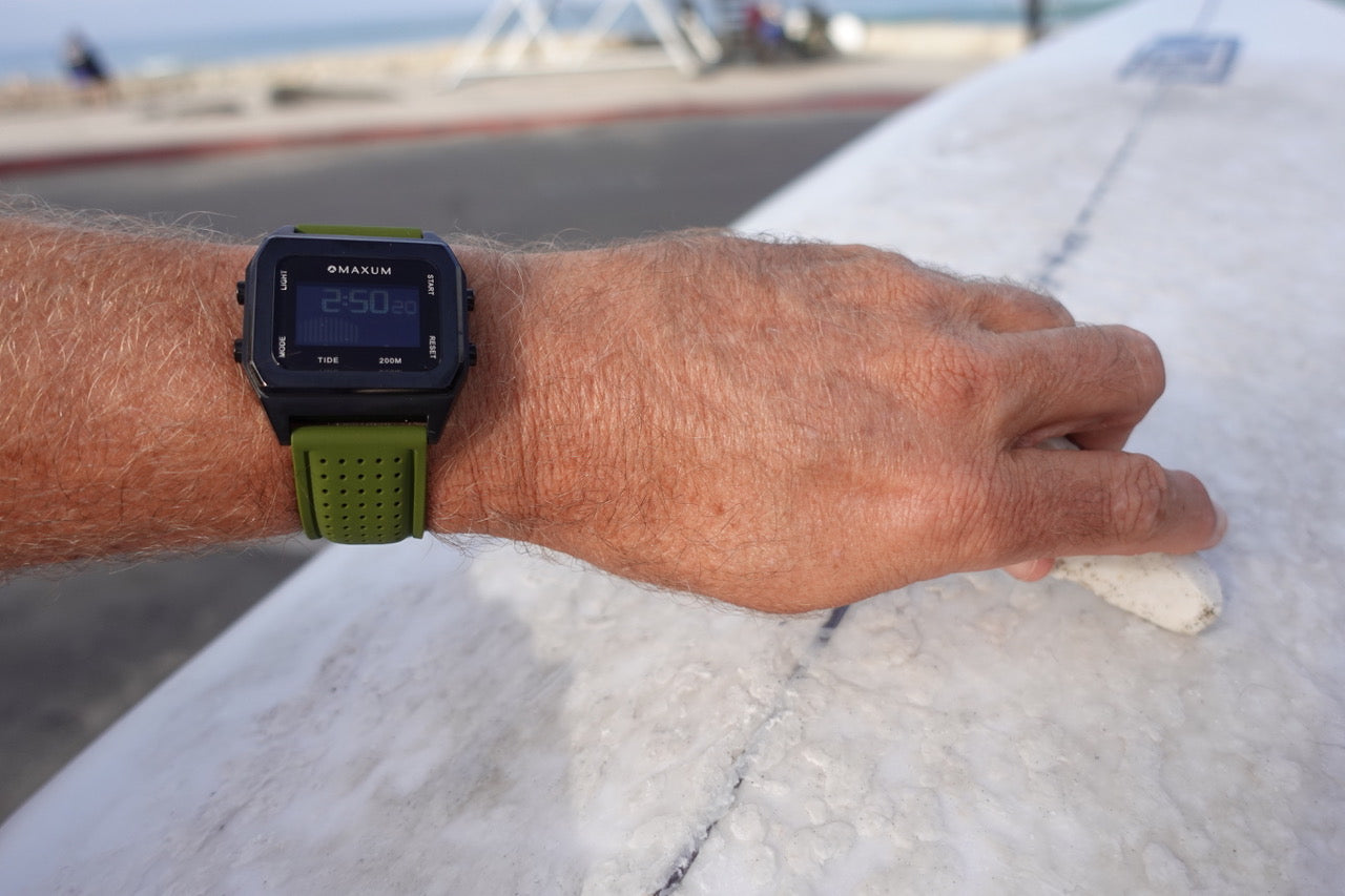 Raglan Digital Square Dial Tide Watch – Black Case, Black Dial & Green Silicone Strap