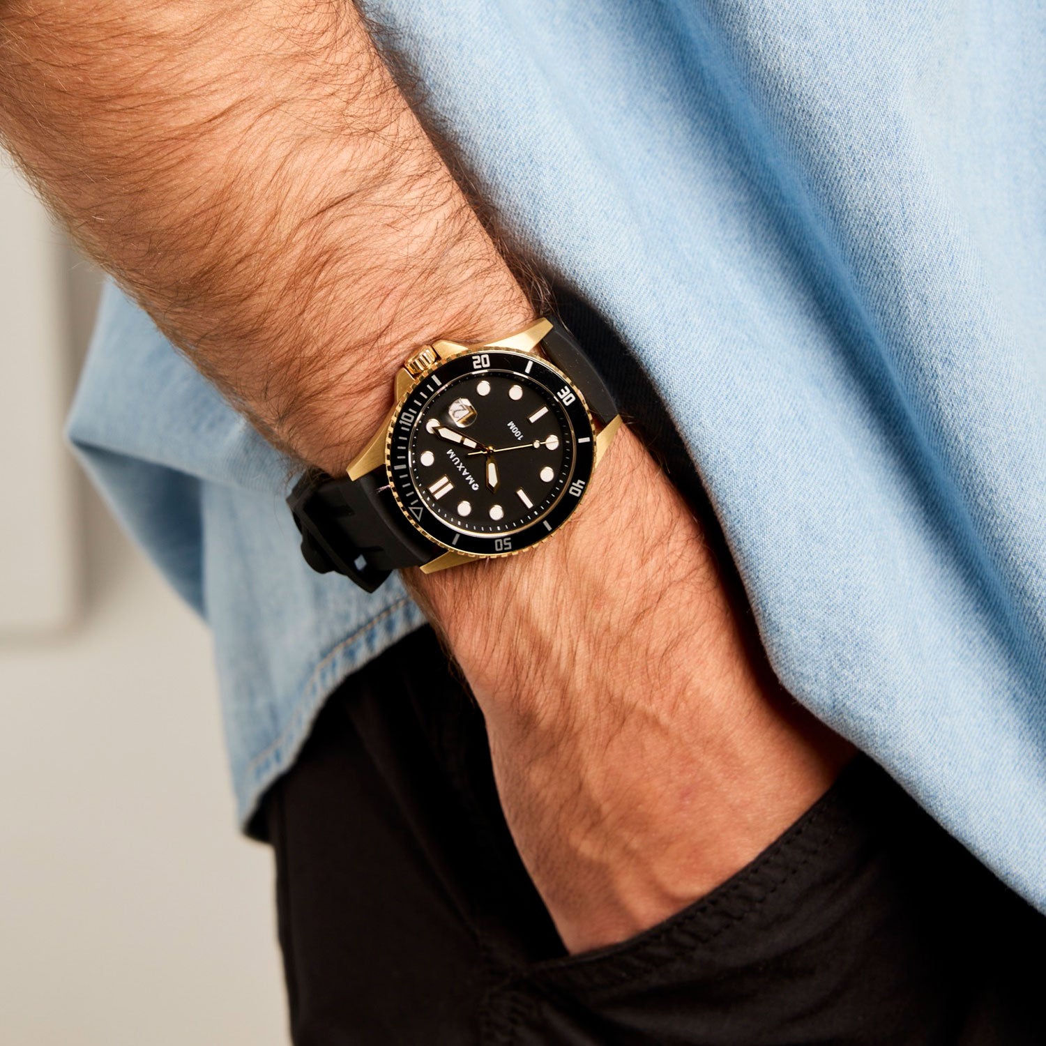 Prince Analogue Date Watch – Gold Case, Black Dial & Black Silicone Strap
