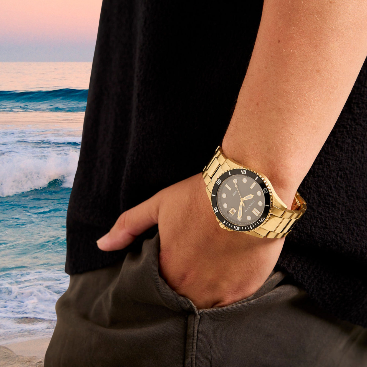 Prince Analogue Date Watch– Gold Case, Black Dial & Gold Bracelet