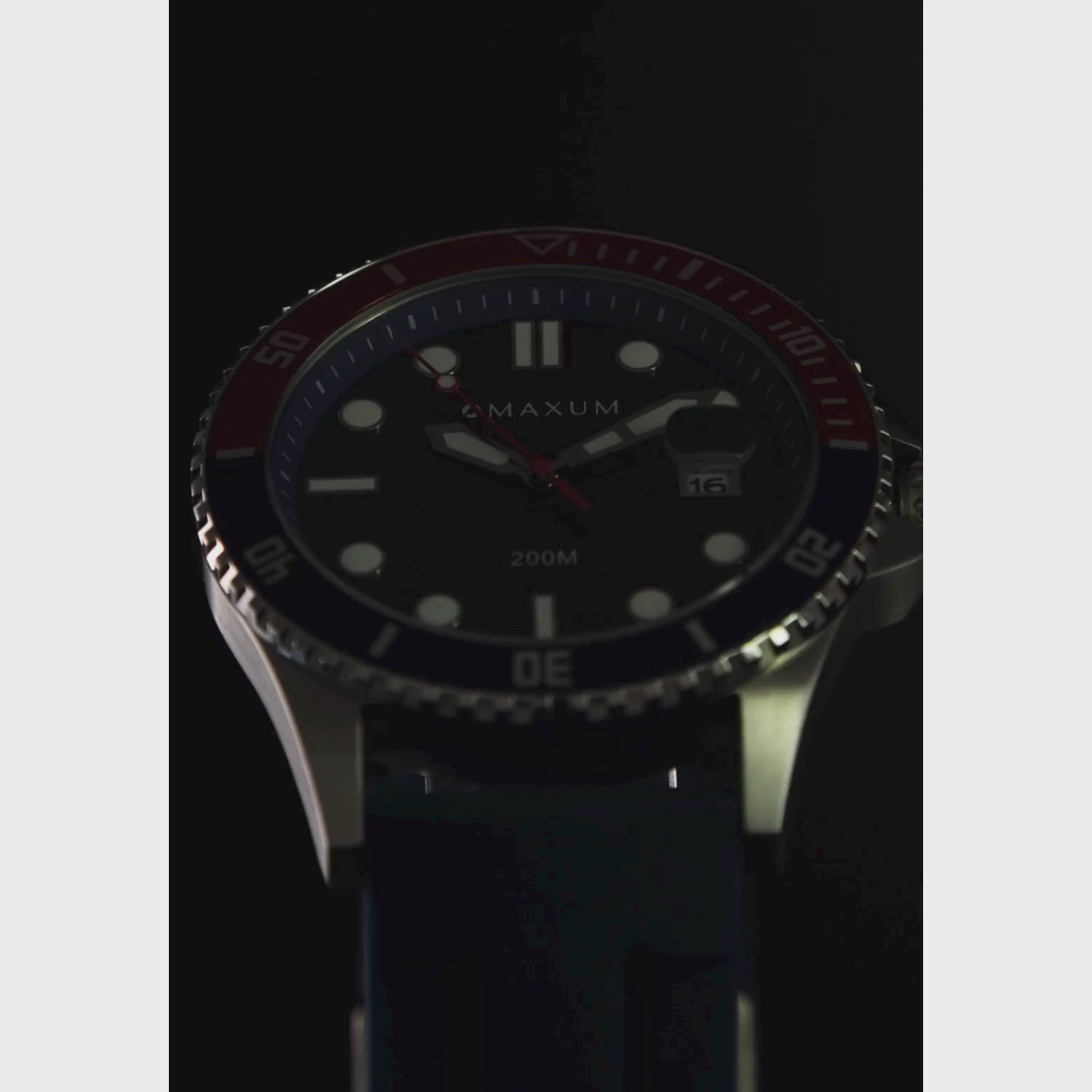 Prince Analogue Date Watch – Silver-Tone Case, Blue Dial & Blue Silicone Strap