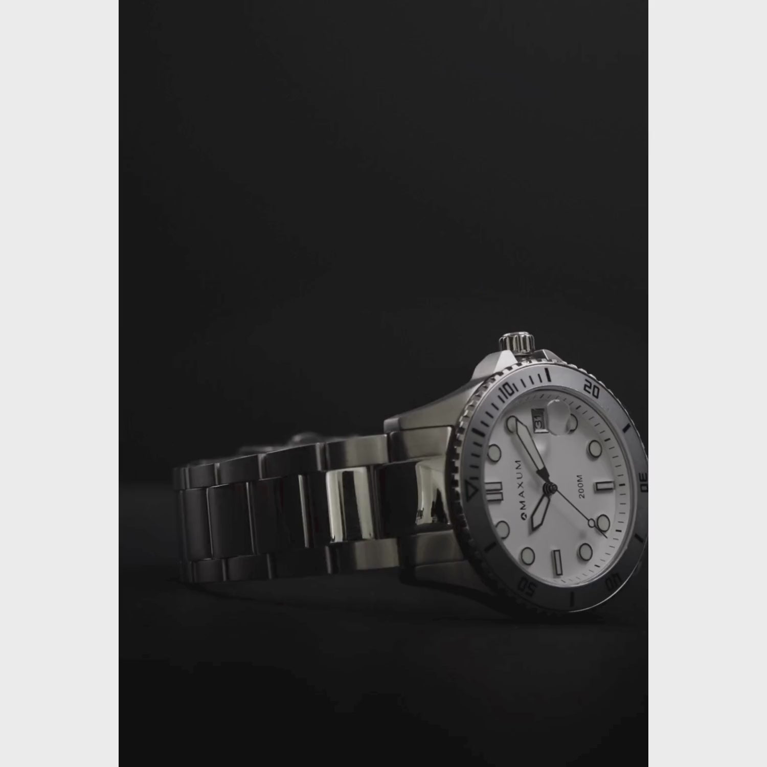 Liberty Ladies Analogue Date Watch – White Dial With Silver-Tone Case & Bracelet